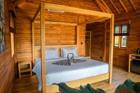 Taman Swarga Villa Resort & Spa