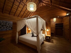 Taman Swarga Villa Resort & Spa