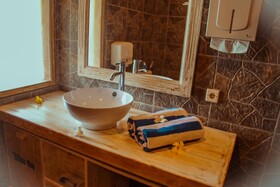 Kubuku Eco Dive Lodge & Yoga