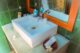 Kubuku Eco Dive Lodge & Yoga