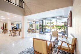 Liberta Home Seririt Bali