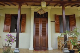 Meme Surung Hotel