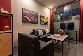 Hillside Lovina Studio