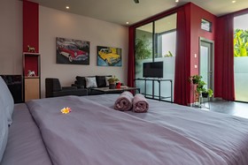 Hillside Lovina Studio