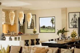 Black Beach Villa - Absolute Beachfront