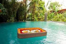 Daydream Lodge