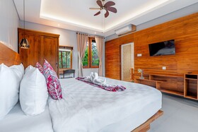 Maru Fortuna Villa by Moria