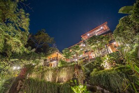 Maru Fortuna Villa by Moria