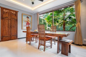 Maru Fortuna Villa by Moria