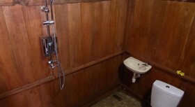 Shibui Garden Bungalows and Restaurant