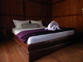 Shibui Garden Bungalows and Restaurant