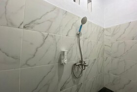 Spot On 93510 Penginapan Melati Tanjung