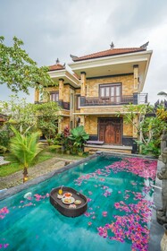 Ubud Sawah Scenery Villa and Homestay