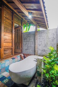 Ubud Sawah Scenery Villa and Homestay