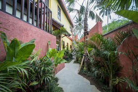 Villa Tanah Carik