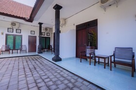 Kos Bulan Bali