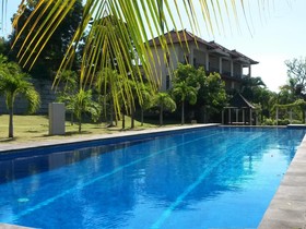 Bluehill Resort