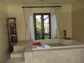 Toyabali Beach Bungalows