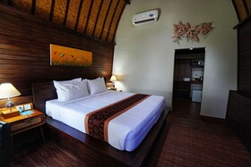 Adil Villa & Guest House