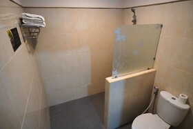 Adil Villa & Guest House