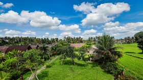 Adil Villa & Guest House