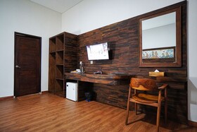 Adil Villa & Guest House