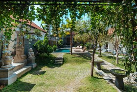 Adil Villa & Guest House