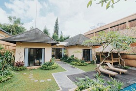 Alam Sembuwuk Resort Ubud