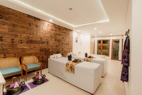 Alam Sembuwuk Resort Ubud