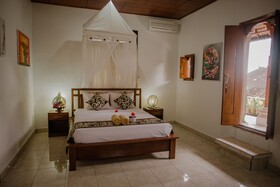 Artha Dewata Home Stay