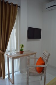 Askara Guest House & Hostel