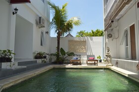 Askara Guest House & Hostel