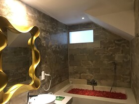 A Villa Ubud Bali by UHM