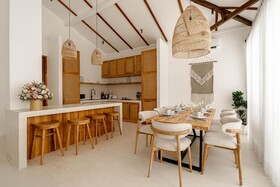 Berapi Villa by Evdekimi