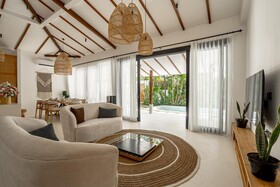 Berapi Villa by Evdekimi