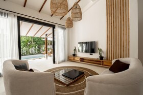 Berapi Villa by Evdekimi