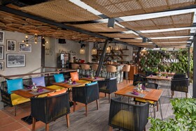 Berlima Wooden Lodge by Pramana Villas