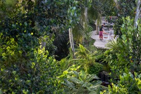 Berlima Wooden Lodge by Pramana Villas