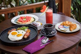 Berlima Wooden Lodge by Pramana Villas