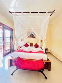 Canting Bali Suite