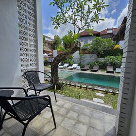 Chandi Hotel