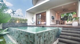 Daun Lebar Villas