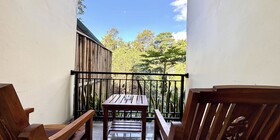 Giri Krisna Guest House