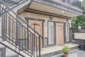 Giri Krisna Guest House