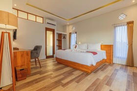 Green Sala Villa