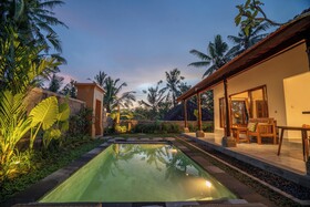 Green Sari Private Villa