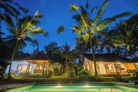 Green Sari Private Villa