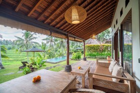 Green Sari Private Villa