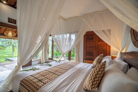 Green Sari Private Villa