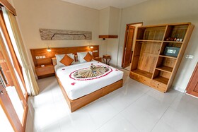 Gunung Merta Bungalows